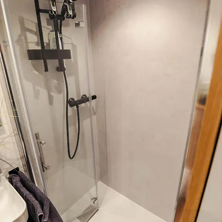 Tinyhaus Elbers بيت للعطل